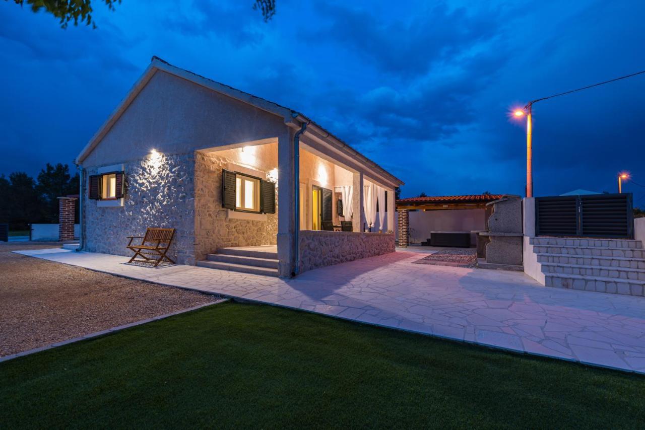 Holiday Home Figurica Novigrad  Εξωτερικό φωτογραφία